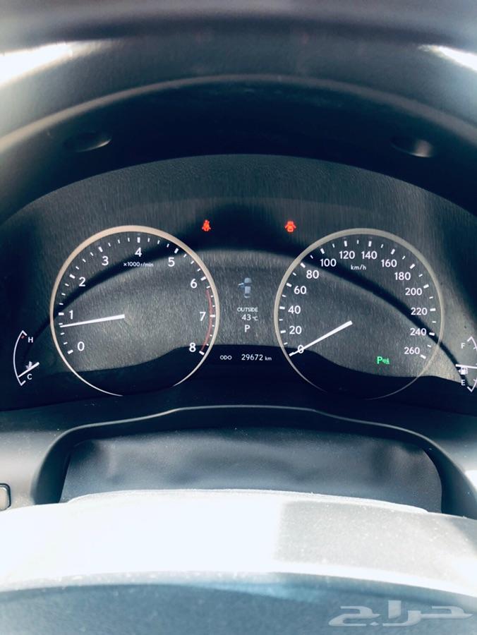 لكزس ابيض لؤلؤي ES350
