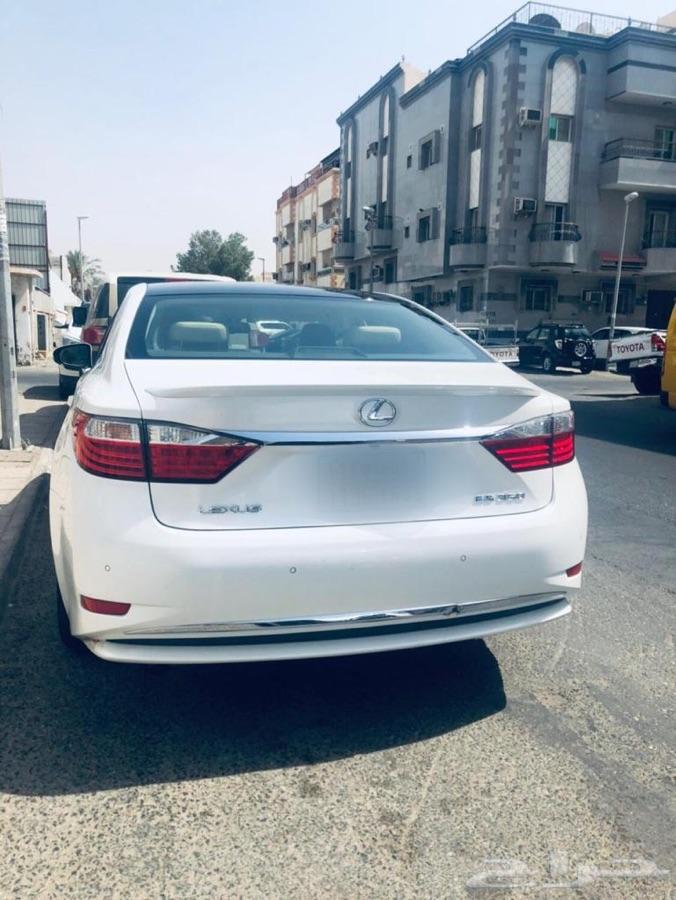لكزس ابيض لؤلؤي ES350
