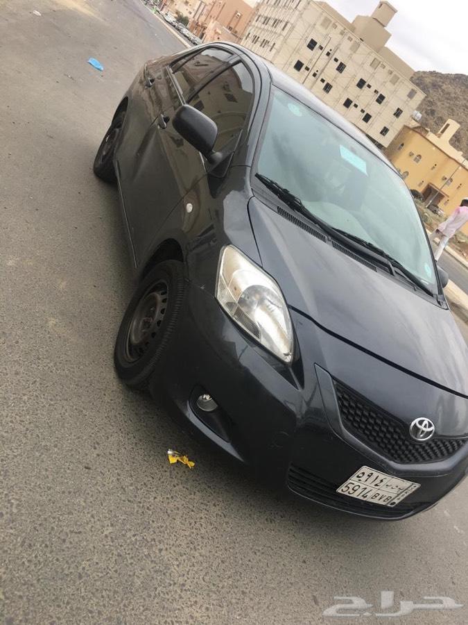 يارس 2013 للبيع نظييف