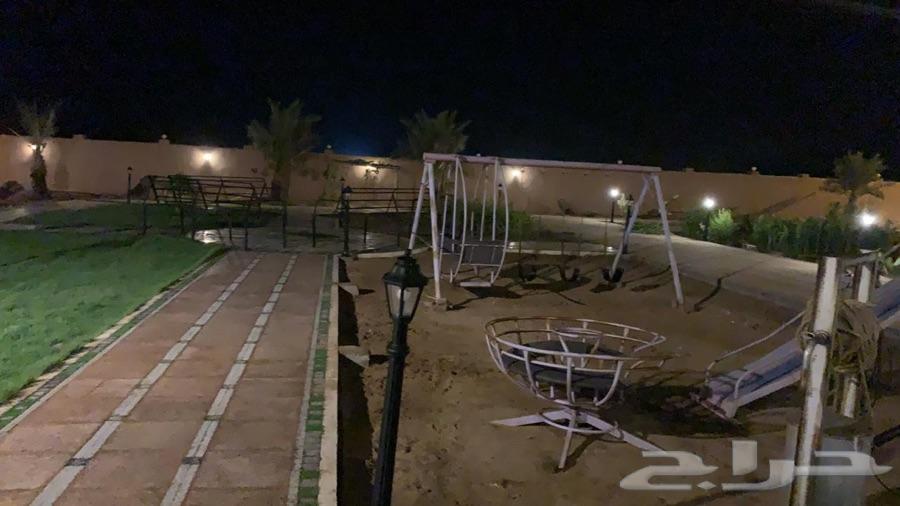 استراحة داخل مزرعة للايجار