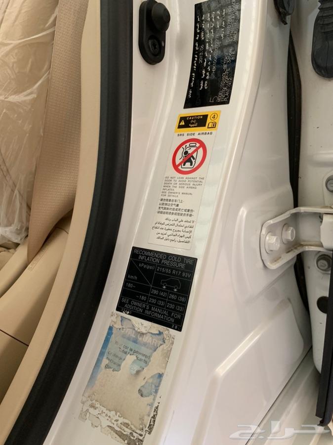 للبيع لكزس ES 350 ممشى قليل V6