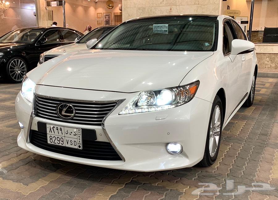 للبيع لكزس ES 350 ممشى قليل V6