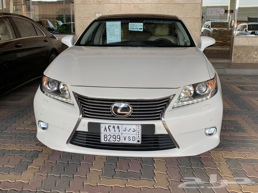 للبيع لكزس ES 350 ممشى قليل V6