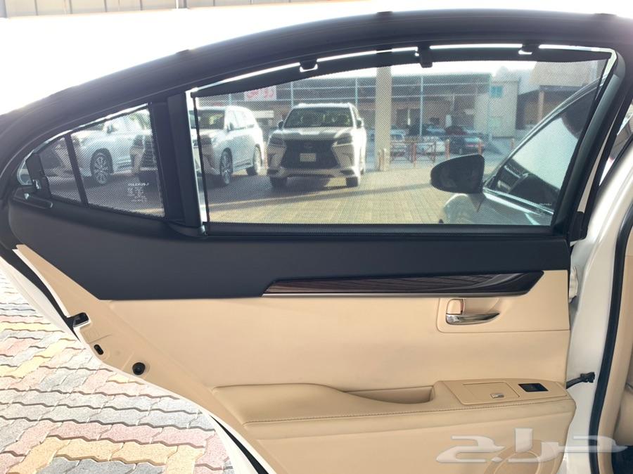 للبيع لكزس ES 350 ممشى قليل V6