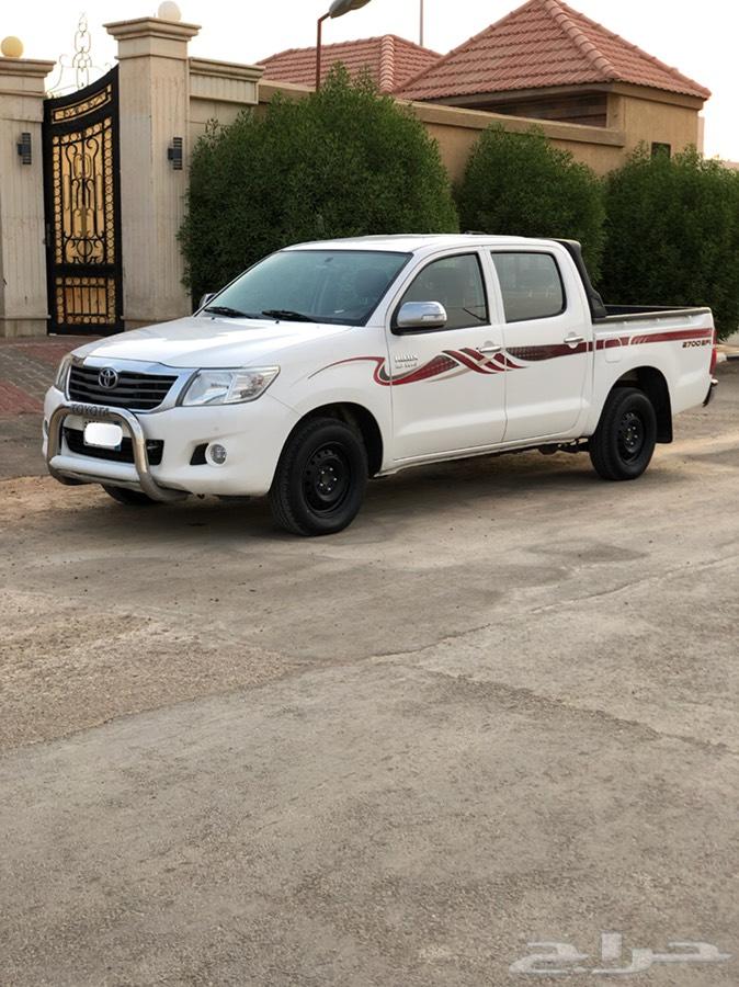 هايلكس 2013 غمارتين GLX . نظيف جدا