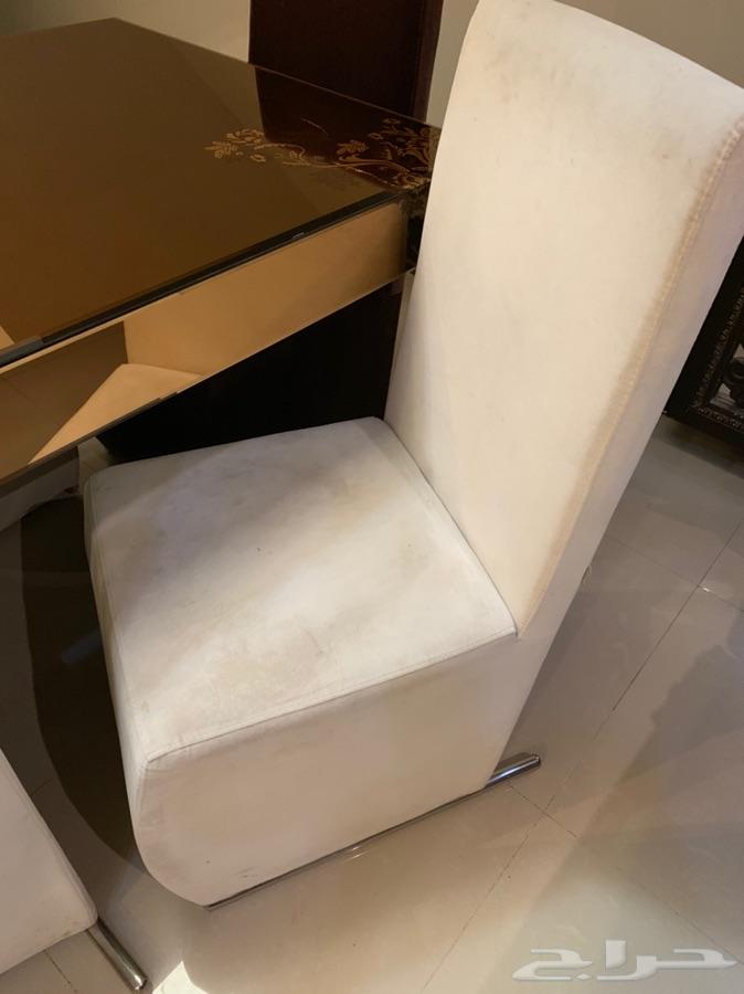 طاولة سفرة 6كراسي وميكرويف