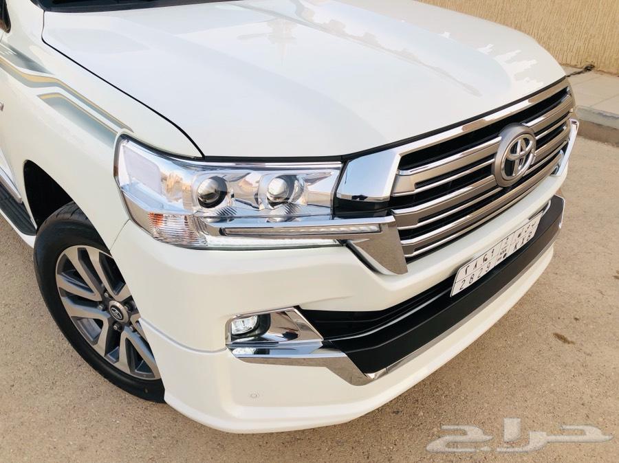 لاندكروزر VXR 5.7 مرهم 2019 نظيف