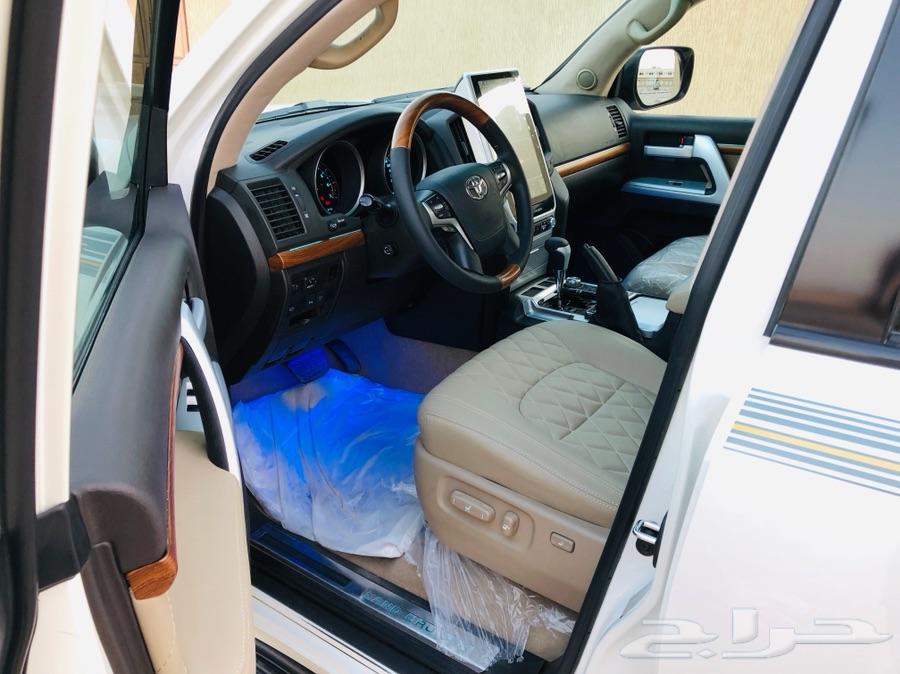 لاندكروزر VXR 5.7 مرهم 2019 نظيف