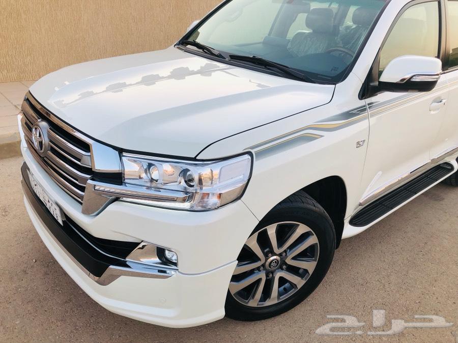 لاندكروزر VXR 5.7 مرهم 2019 نظيف