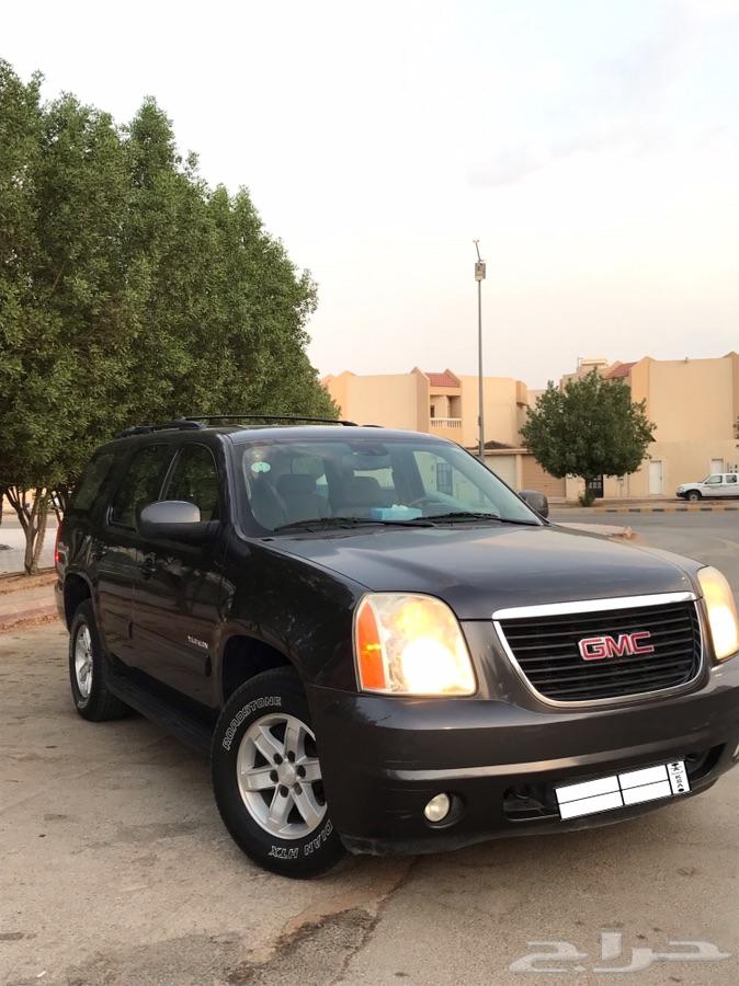 يوكون 2010 للبيع