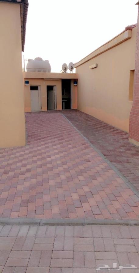 استراحة للإيجار اليومي - حي الامانة704