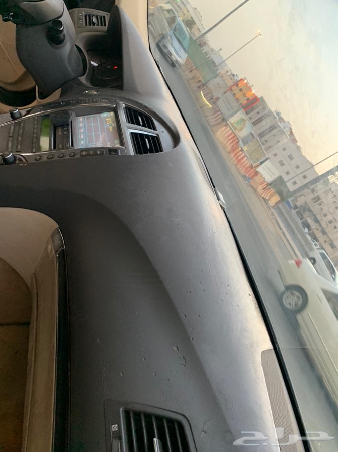 لكزس ES350 -مقبول للتنجيد.