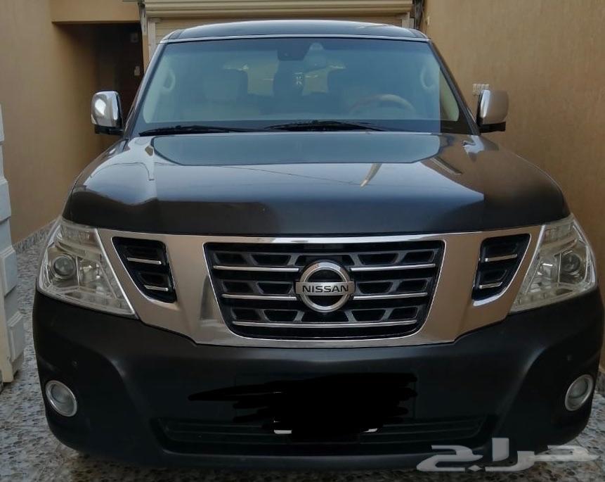 للبيع جيب نيسان باترول 2012 Le400 فل