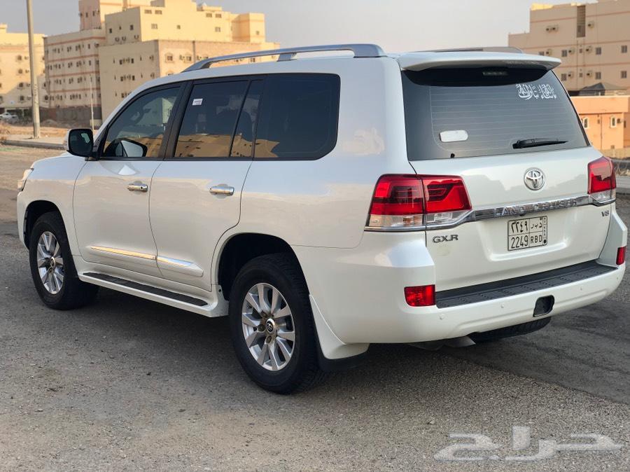 ((تم البيع))