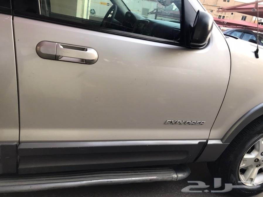 فورد اكسبلورر سعودي 2005 ممشى 247 الف كم