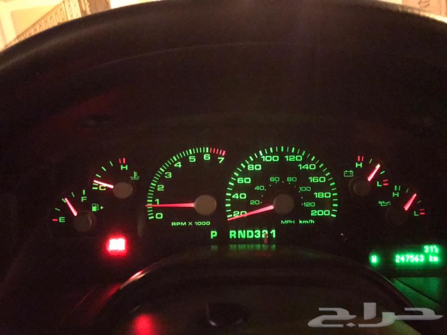 فورد اكسبلورر سعودي 2005 ممشى 247 الف كم