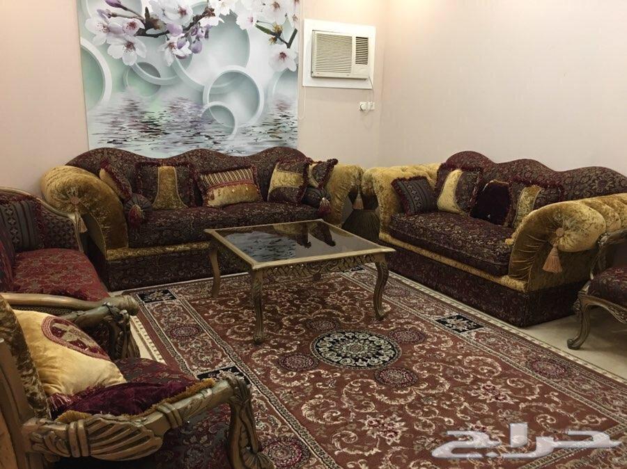 شقة ثلاث غرف مع تقبل الأثاث جنوب جدة