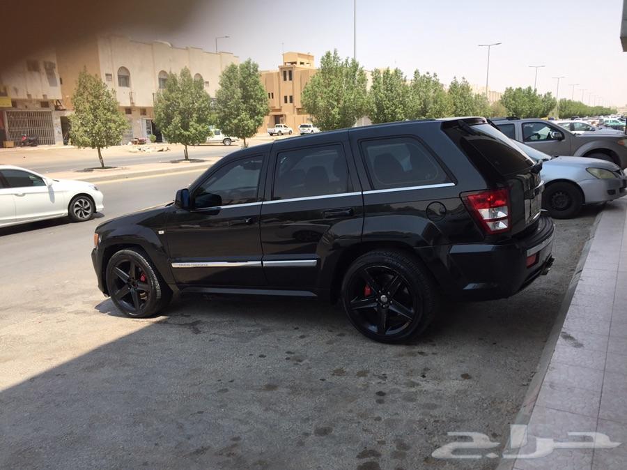 شيروكي srt8 2009