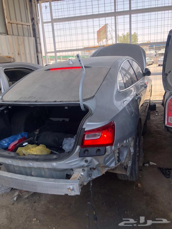 ماليبو مصدوم قطع غيار فقط