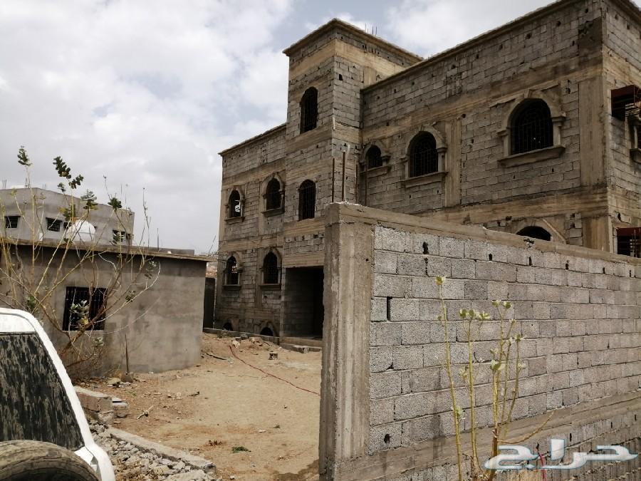 عمارة للبيع الداير بني مالك (حي بدوه)