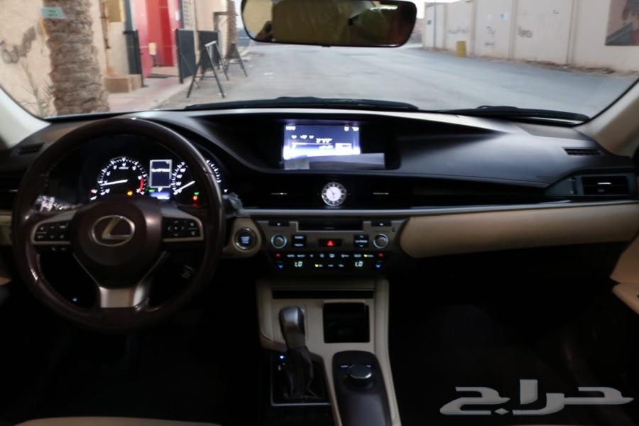 لكزس 2016 V6 ES350 بحالة الوكالة