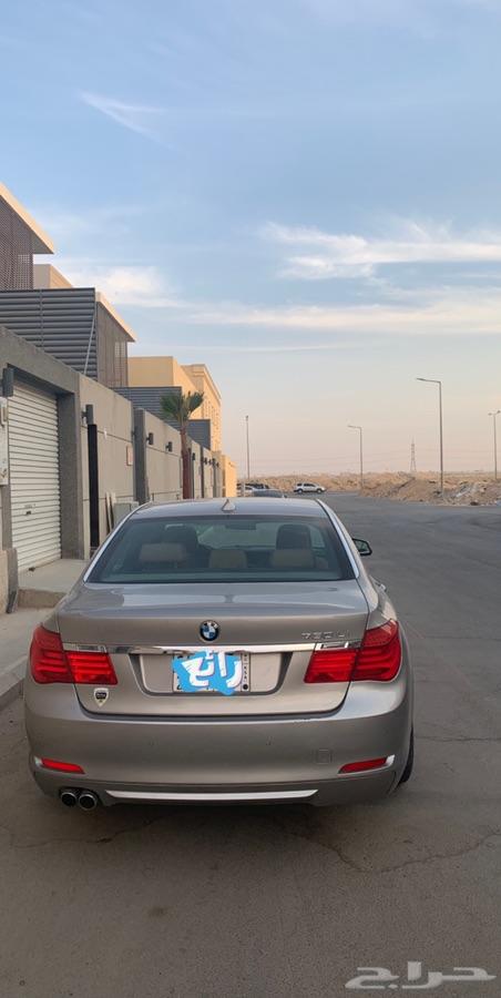 بي ام دبليو 730موديل 2012