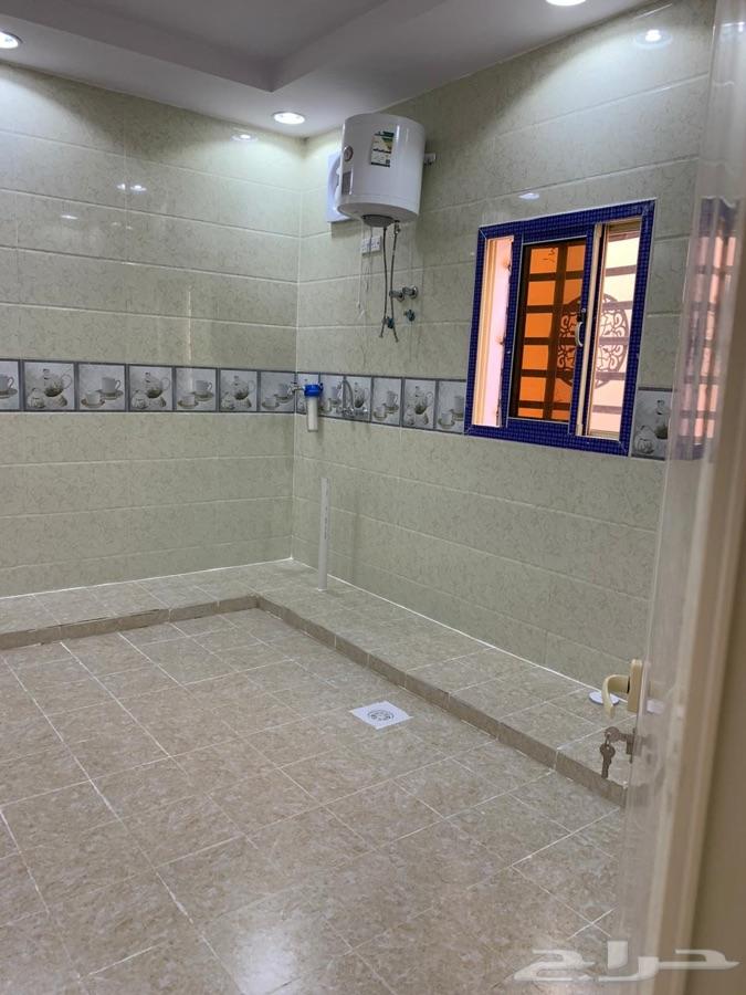دور ارضي في المحمديه للبيع مستعجل