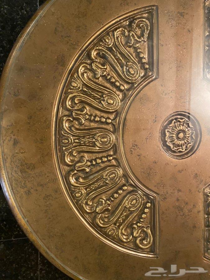 طاولة طعام عالية الجودة والفخامة