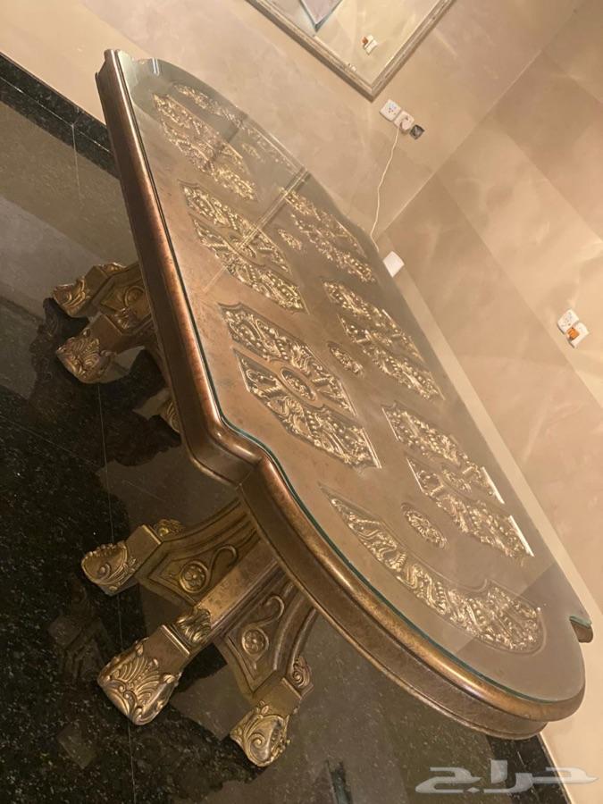 طاولة طعام عالية الجودة والفخامة