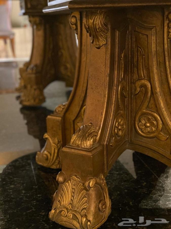 طاولة طعام عالية الجودة والفخامة