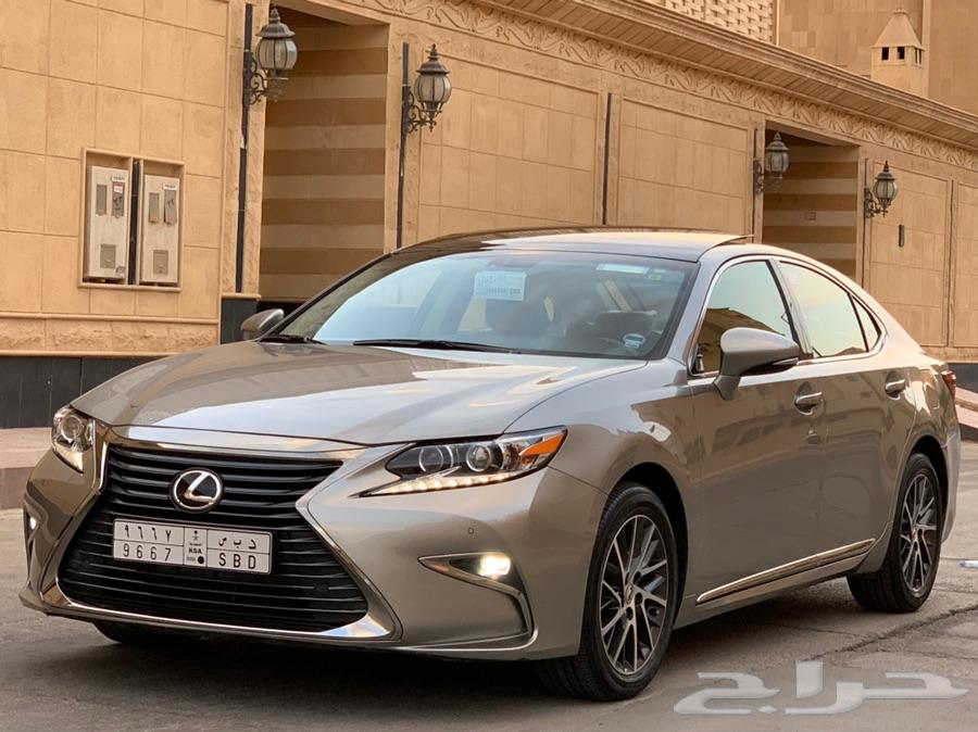 لكزس ES 350 2017 نظيف جدا بحالة الوكالة