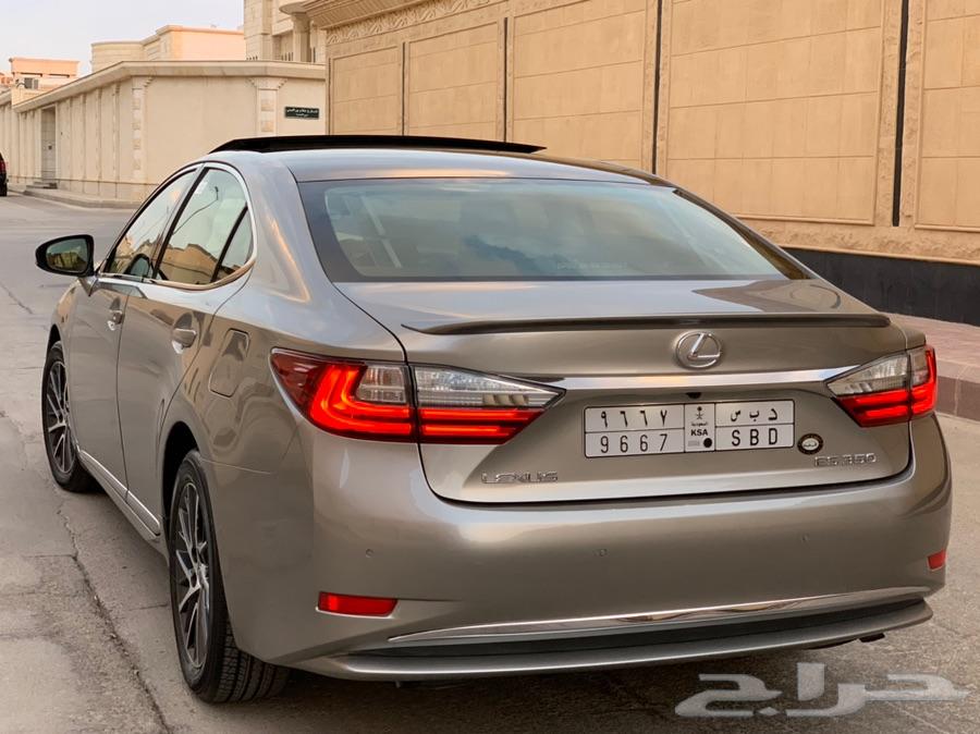 لكزس ES 350 2017 نظيف جدا بحالة الوكالة