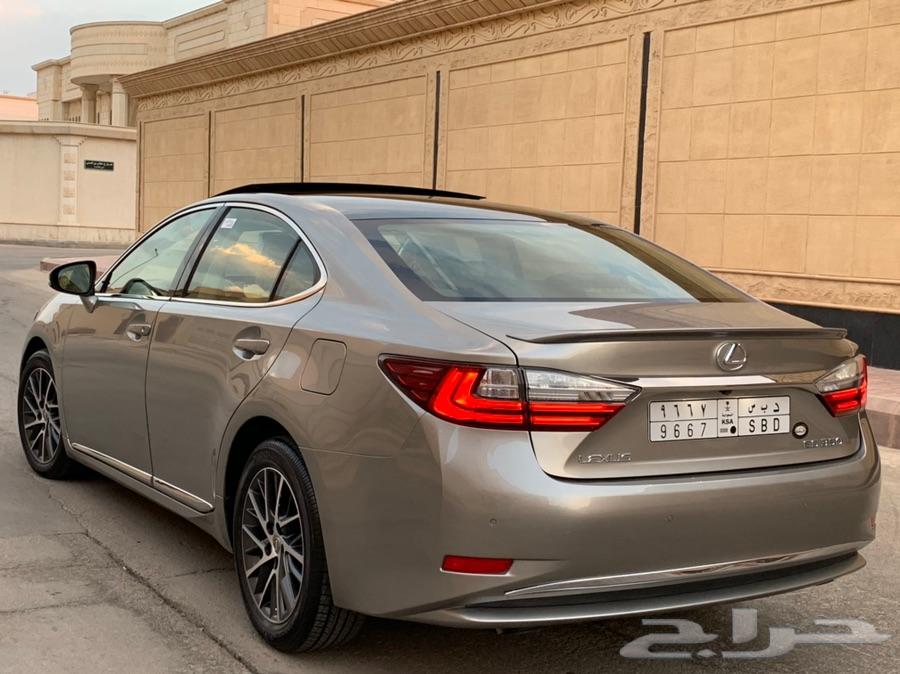 لكزس ES 350 2017 نظيف جدا بحالة الوكالة