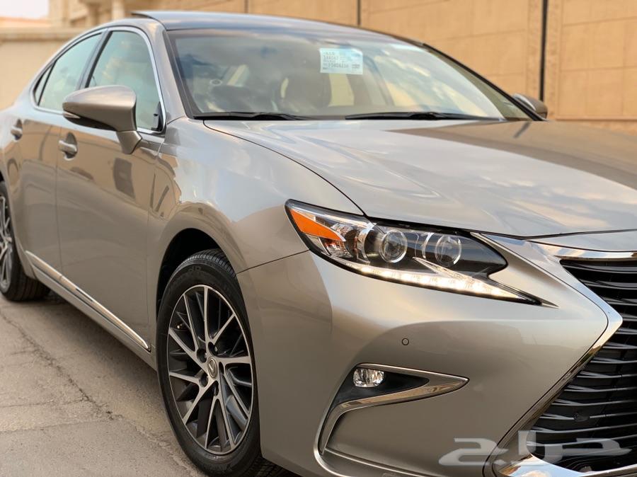 لكزس ES 350 2017 نظيف جدا بحالة الوكالة