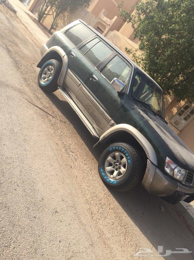 سفاري باترول 98 لون اخضر ذهبي