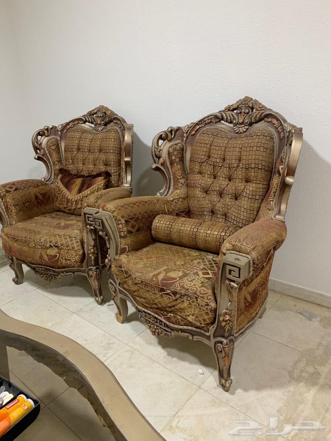 اثاث كنب طاولة تلفزيون مجلس صاله