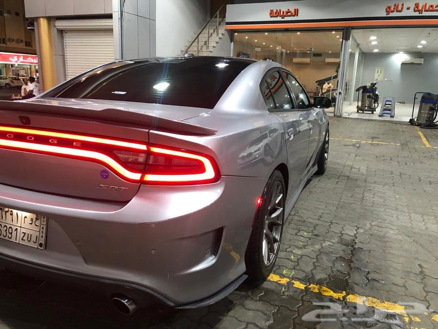 مباع. Dodge SRT8 black roof