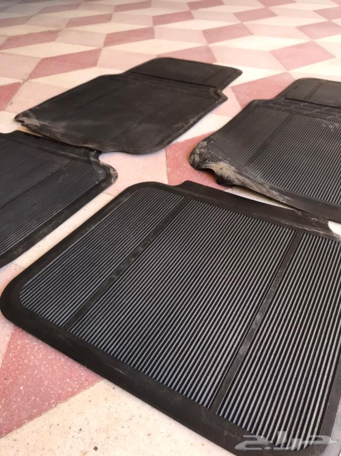 دعاسات او وطايات .. يارس لاي موديل