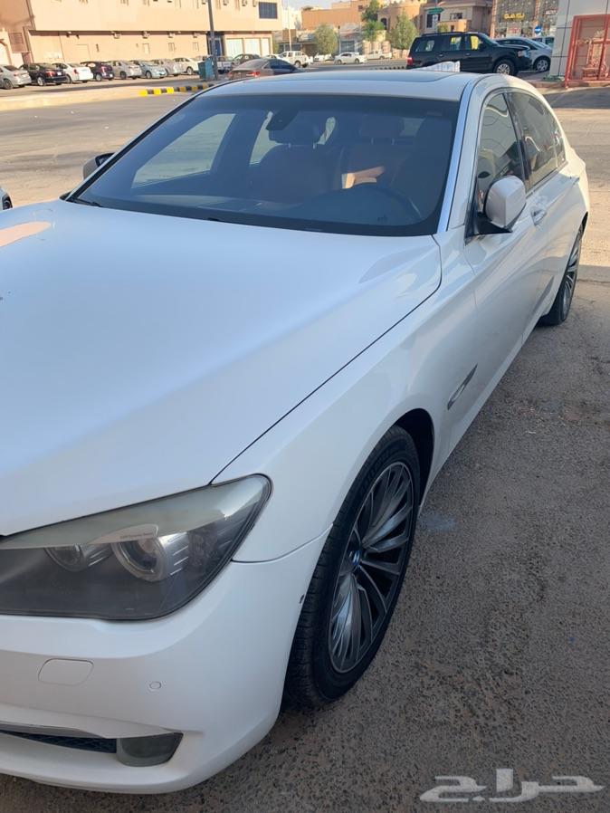 BMW 740 2009