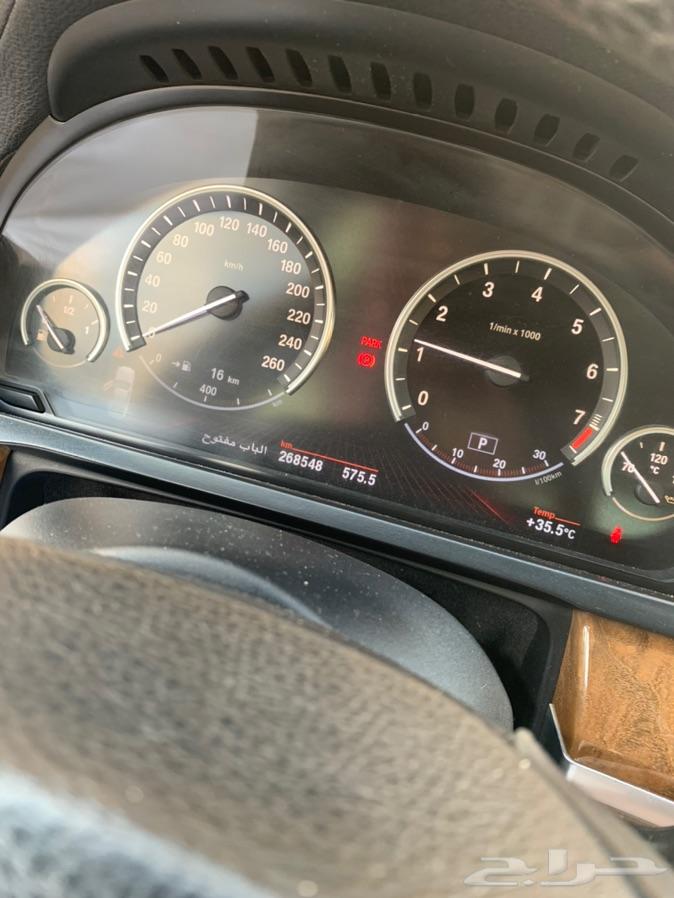 BMW 740 2009