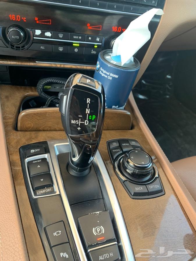BMW 740 2009