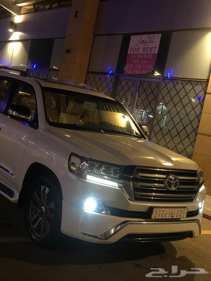 لاندكروزرVXRشبه جديد وكالةعبداللطيف جميل