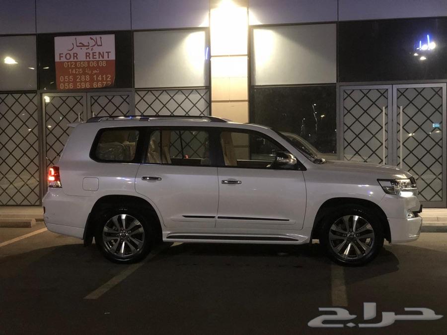 لاندكروزرVXRشبه جديد وكالةعبداللطيف جميل