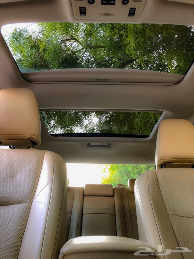 لكزس ES350 نظيفة جدا مع لوحة مميزة