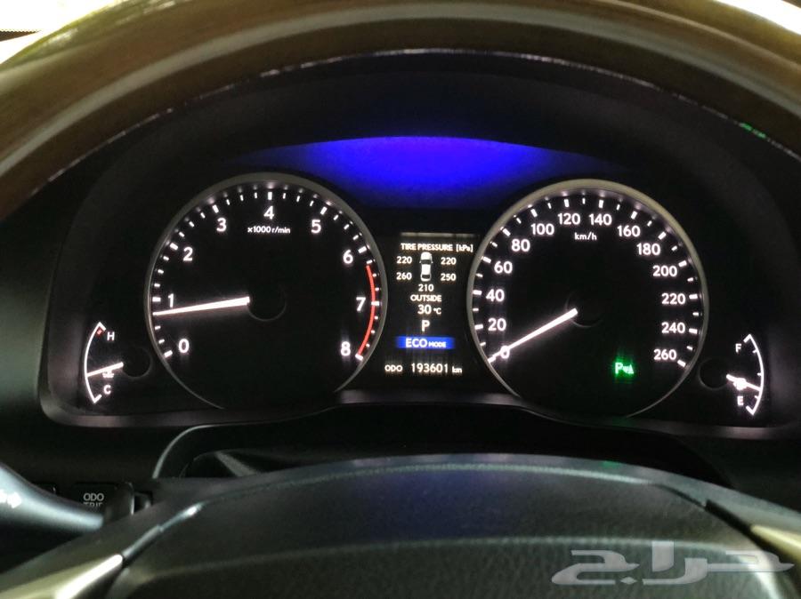 لكزس ES350 نظيفة جدا مع لوحة مميزة