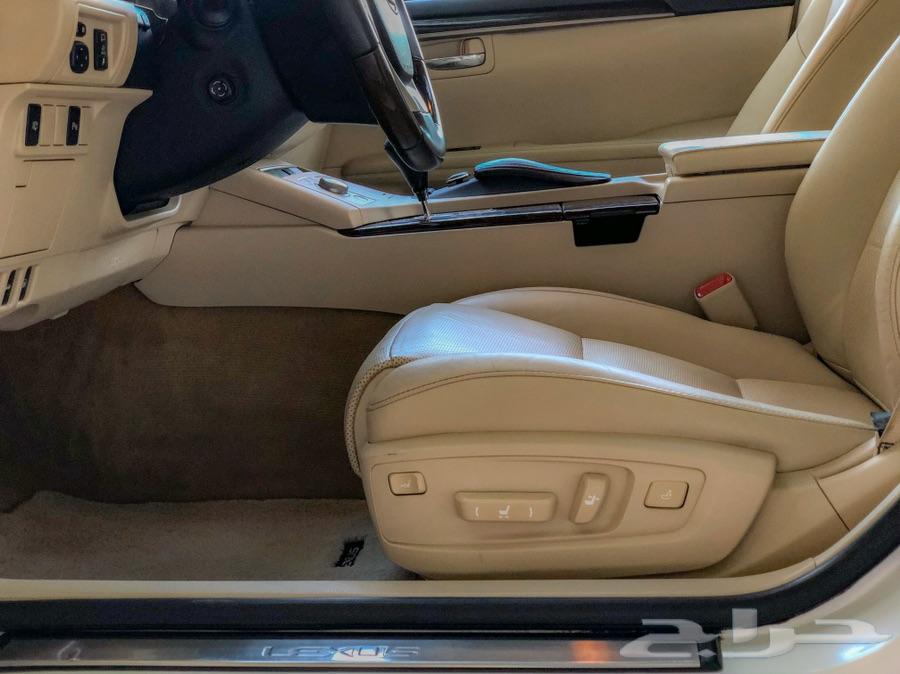 لكزس ES350 نظيفة جدا مع لوحة مميزة