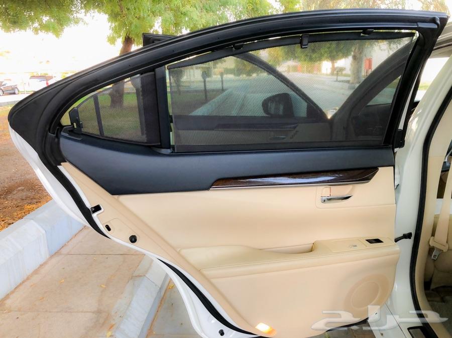 لكزس ES350 نظيفة جدا مع لوحة مميزة