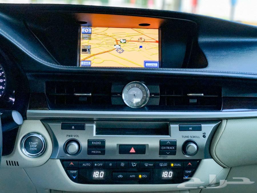 لكزس ES350 نظيفة جدا مع لوحة مميزة