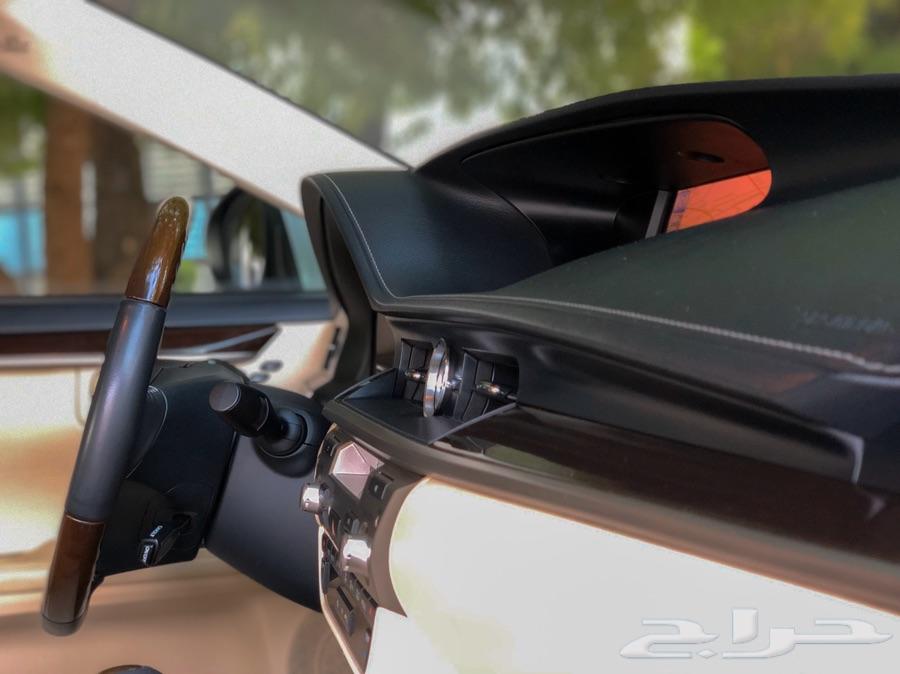 لكزس ES350 نظيفة جدا مع لوحة مميزة