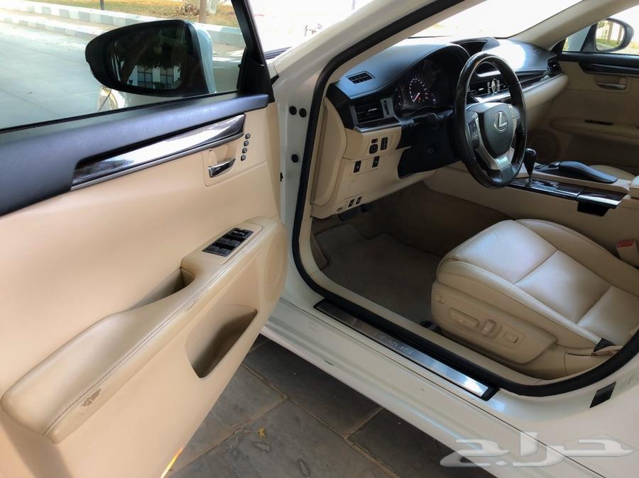لكزس ES350 نظيفة جدا مع لوحة مميزة